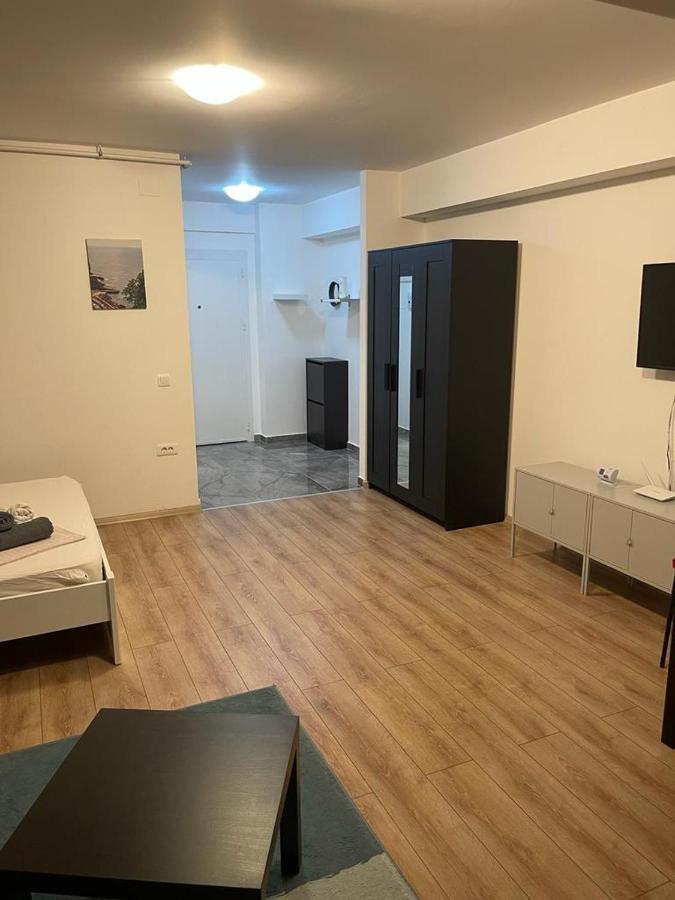 Tranzzit Airport Apartament I Otopeni Luaran gambar