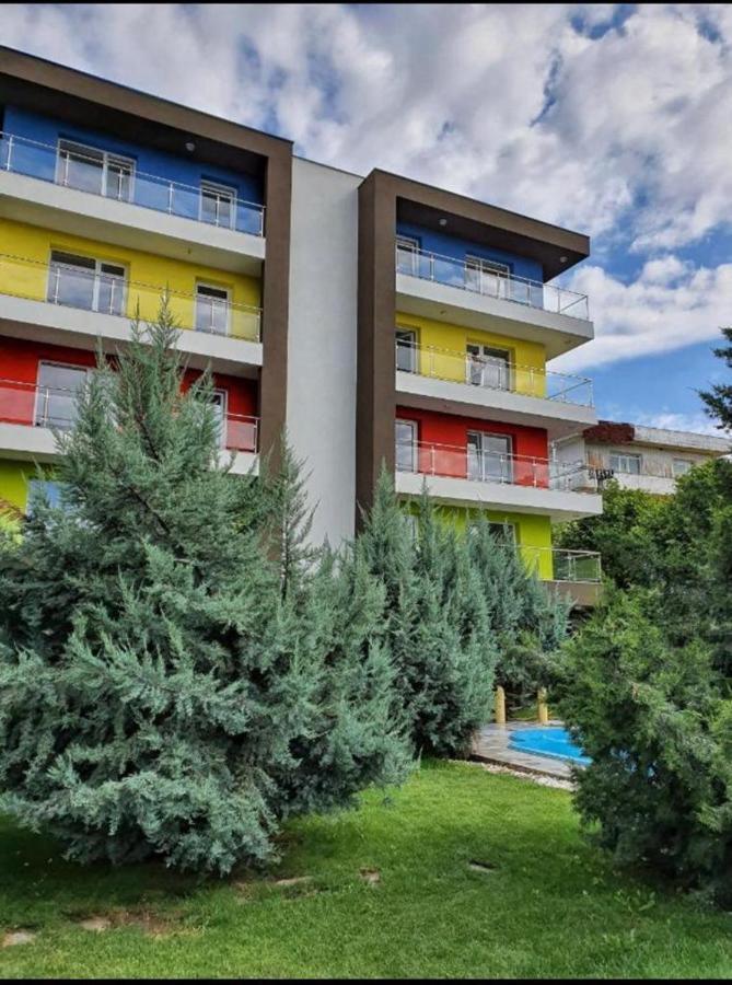 Tranzzit Airport Apartament I Otopeni Luaran gambar